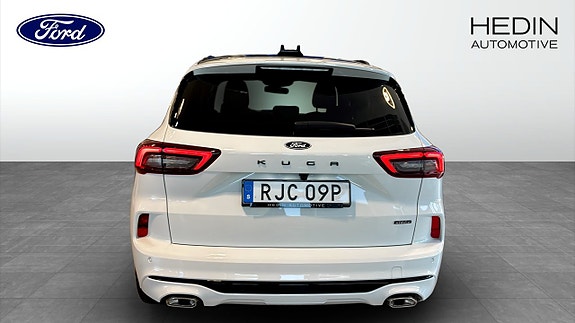 Ford Kuga 7 of 9