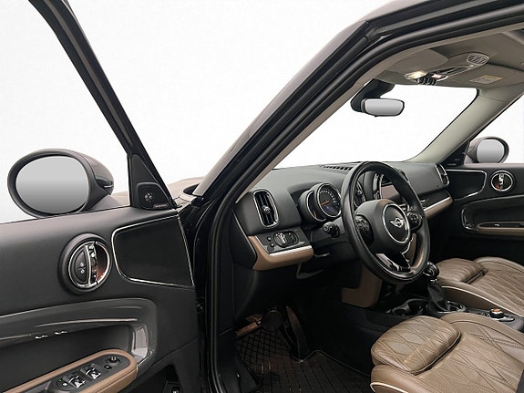 MINI Countryman Cooper S 11 of 30