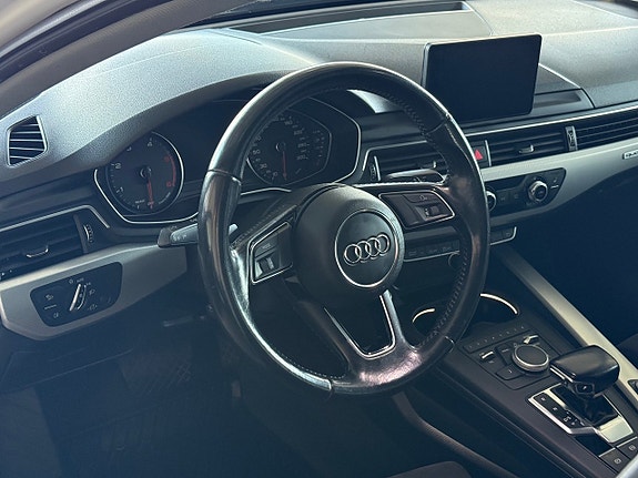 Audi A4 18 of 24