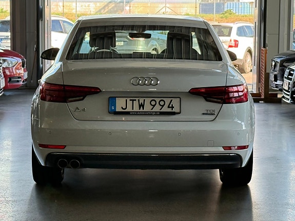 Audi A4 7 of 24