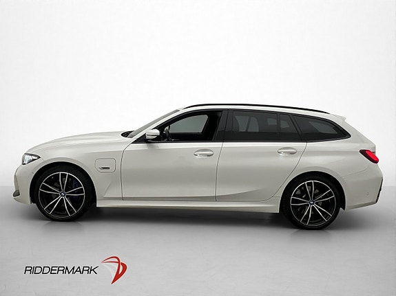 BMW 330e 4 of 30