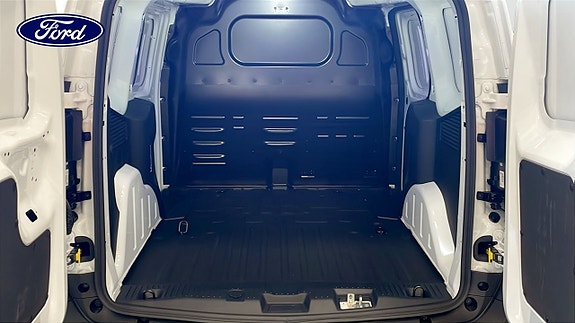 Ford Courier 10 of 11