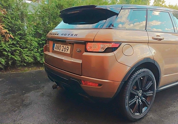 Land Rover Range Rover Evoque 17 of 27