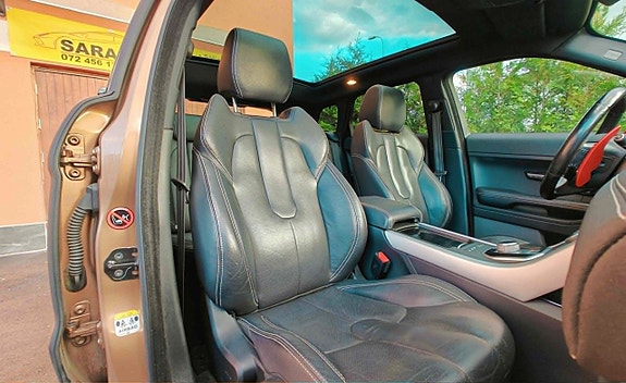 Land Rover Range Rover Evoque 8 of 27