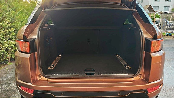 Land Rover Range Rover Evoque 25 of 27