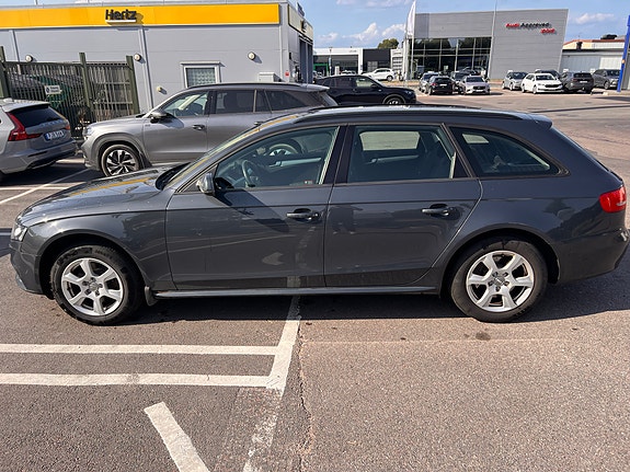 Audi A4 2 of 7