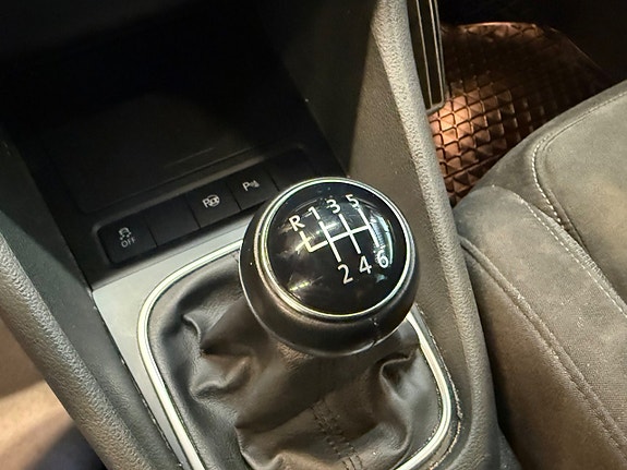 Volkswagen Golf I 17 of 18