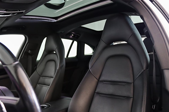 Porsche Panamera 4 8 of 23