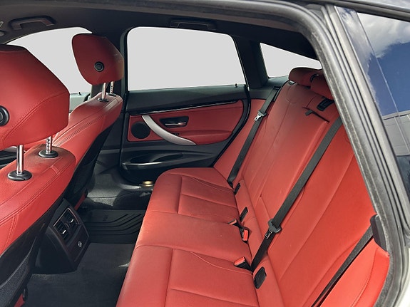 BMW 335d 12 of 16