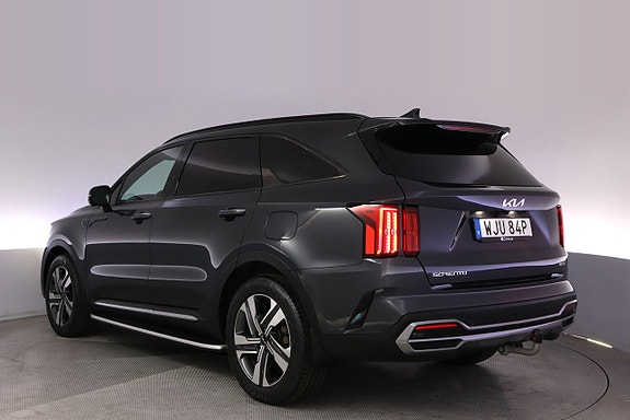 Kia Sorento 4 of 27