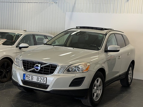 Volvo XC60 3 of 30