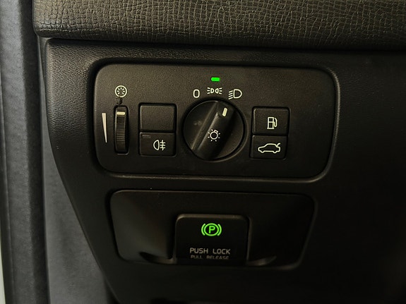 Volvo XC60 29 of 30