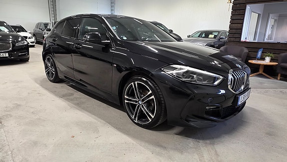 BMW 118i 7 of 28