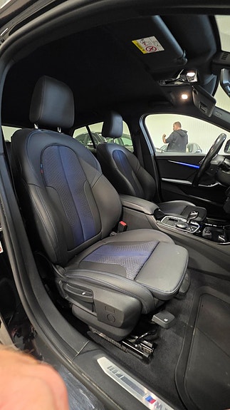 BMW 118i 26 of 28