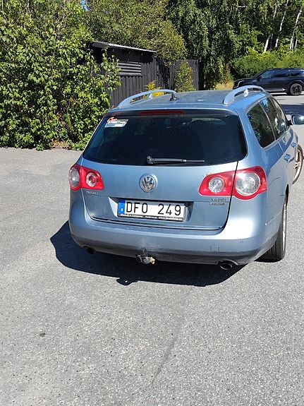 Volkswagen Passat 6 of 10