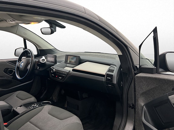 BMW i3 24 of 30