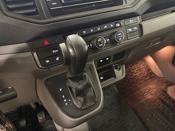 Volkswagen Crafter 35 13 of 19
