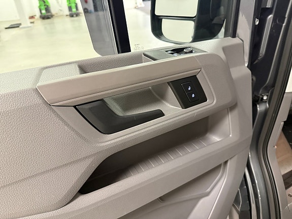 Volkswagen Crafter 35 9 of 19