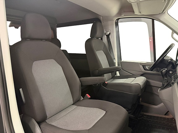Volkswagen Crafter 35 11 of 19