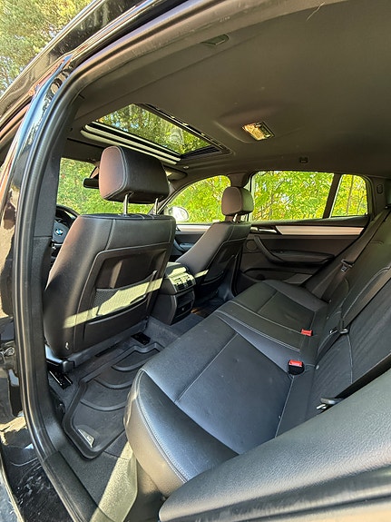 BMW X4 11 of 13