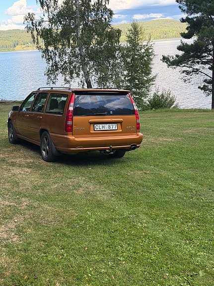 Volvo V70 5 of 10
