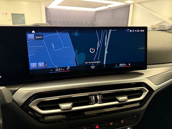 BMW 330e 15 of 18