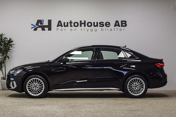 Audi A3 3 of 22