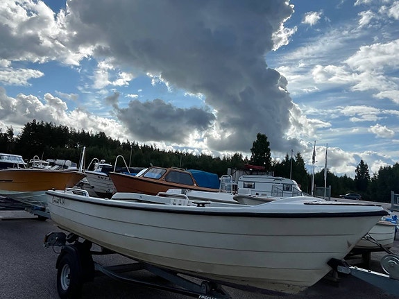 Crescent 434 – ombyggd med kast däck till  fiskebåt 2 of 10