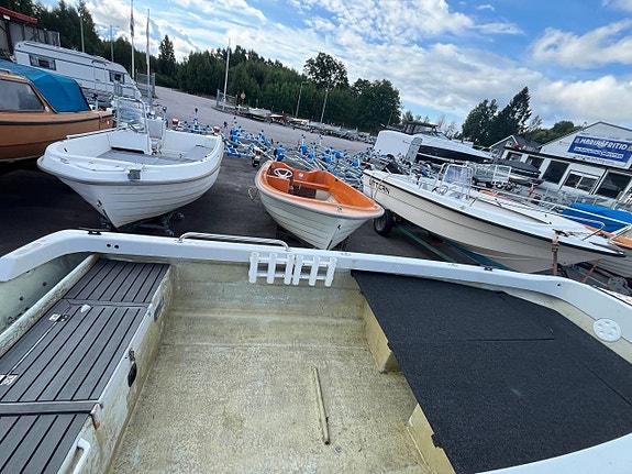 Crescent 434 – ombyggd med kast däck till  fiskebåt 8 of 10