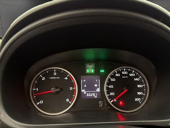 Mitsubishi L200 19 of 30