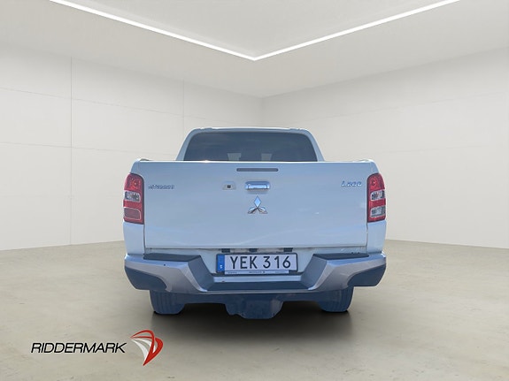 Mitsubishi L200 8 of 30