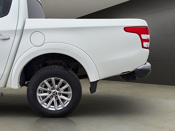 Mitsubishi L200 30 of 30