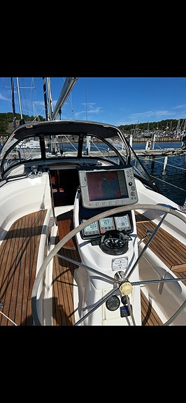 Bavaria 34 C 2008 3 of 12