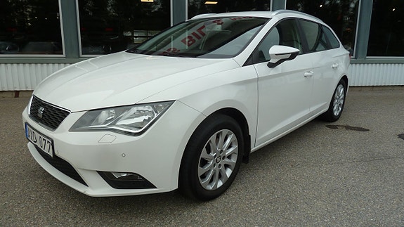 Seat Leon 2 of 10