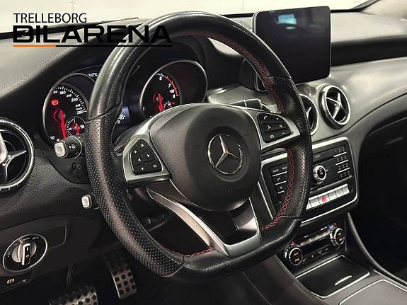 Mercedes-Benz CLA200 9 of 25