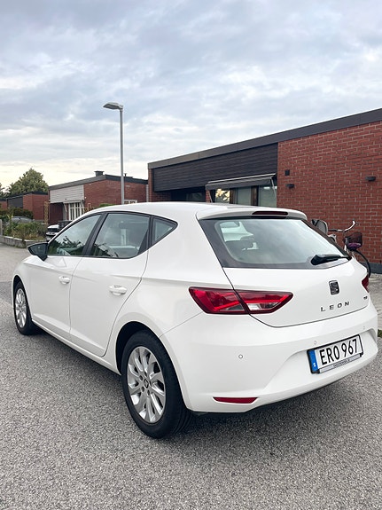 Seat Leon 6 of 7