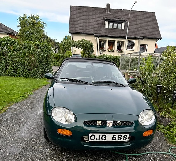 MG MG-F 2 of 2