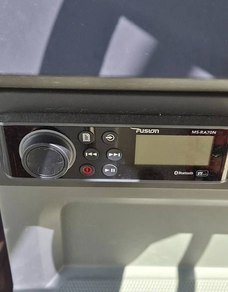 Nimbus T8 T-TOP | Mercury 300 HK - 2021 8 of 9