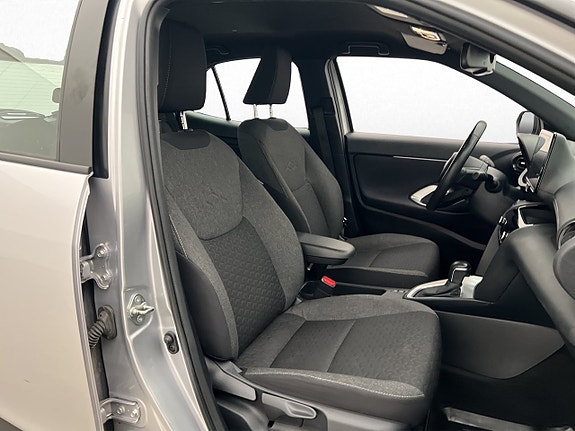 Toyota Yaris Cross 23 of 30