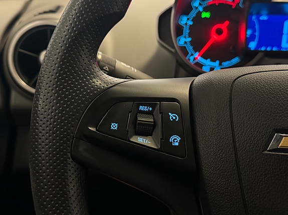 Chevrolet Aveo 25 of 27