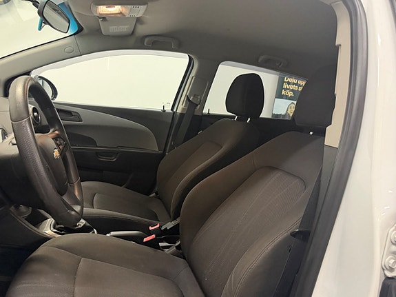 Chevrolet Aveo 10 of 27