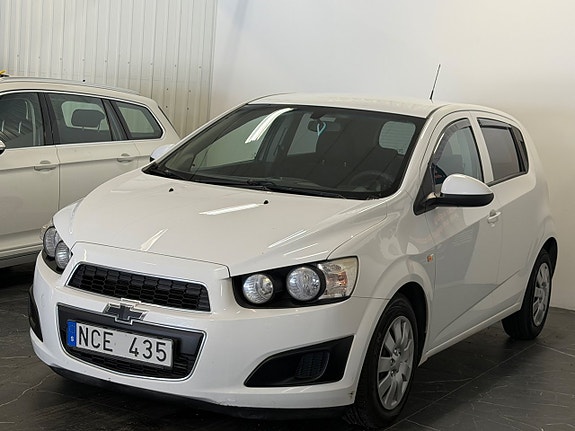 Chevrolet Aveo 3 of 27