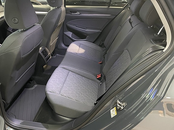 Volkswagen Golf I 7 of 12