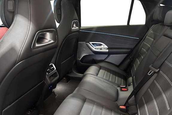 Mercedes-Benz GLC400 9 of 14