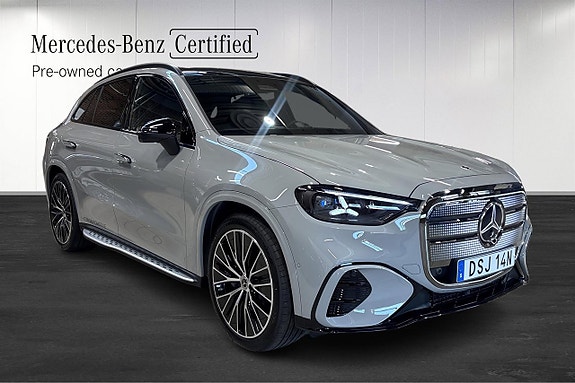 Mercedes-Benz GLC400 2 of 14