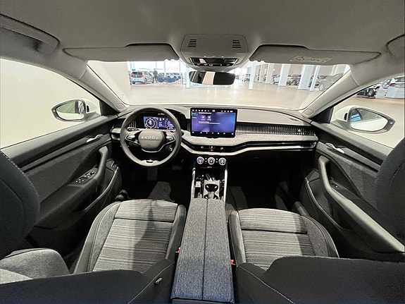 Skoda Superb 18 of 18