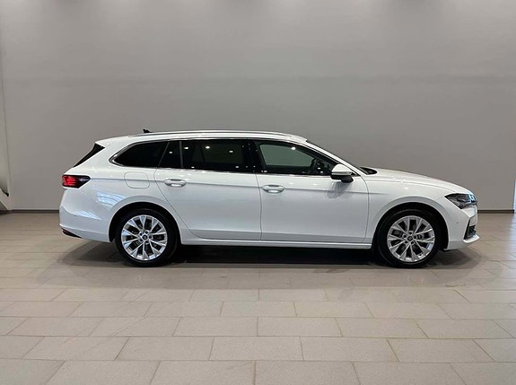 Skoda Superb 3 of 18