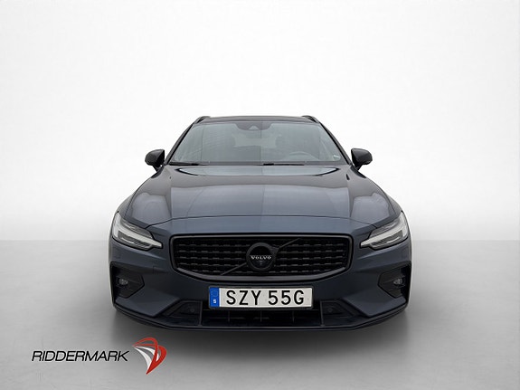Volvo V60 2 of 30