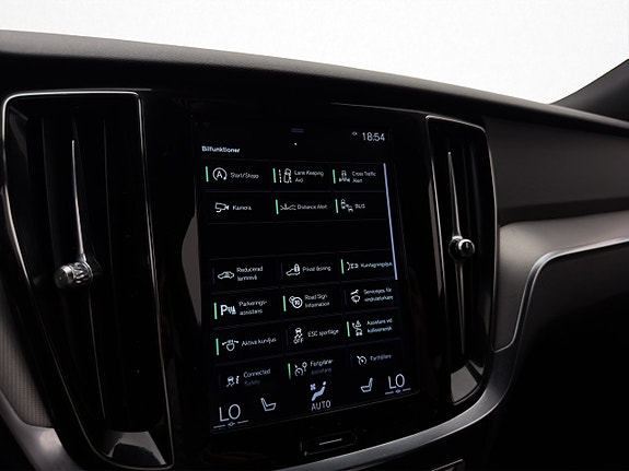 Volvo V60 23 of 30