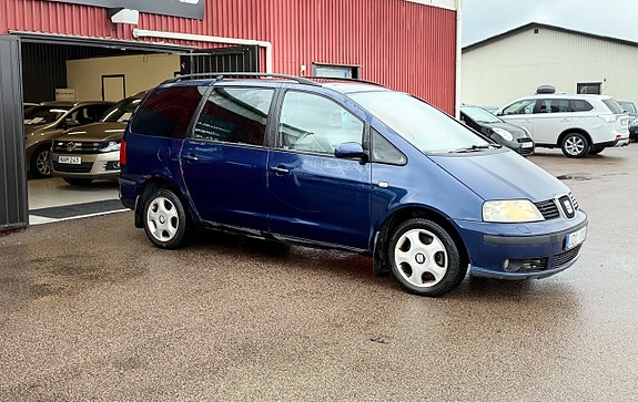 Seat Alhambra 4 of 12